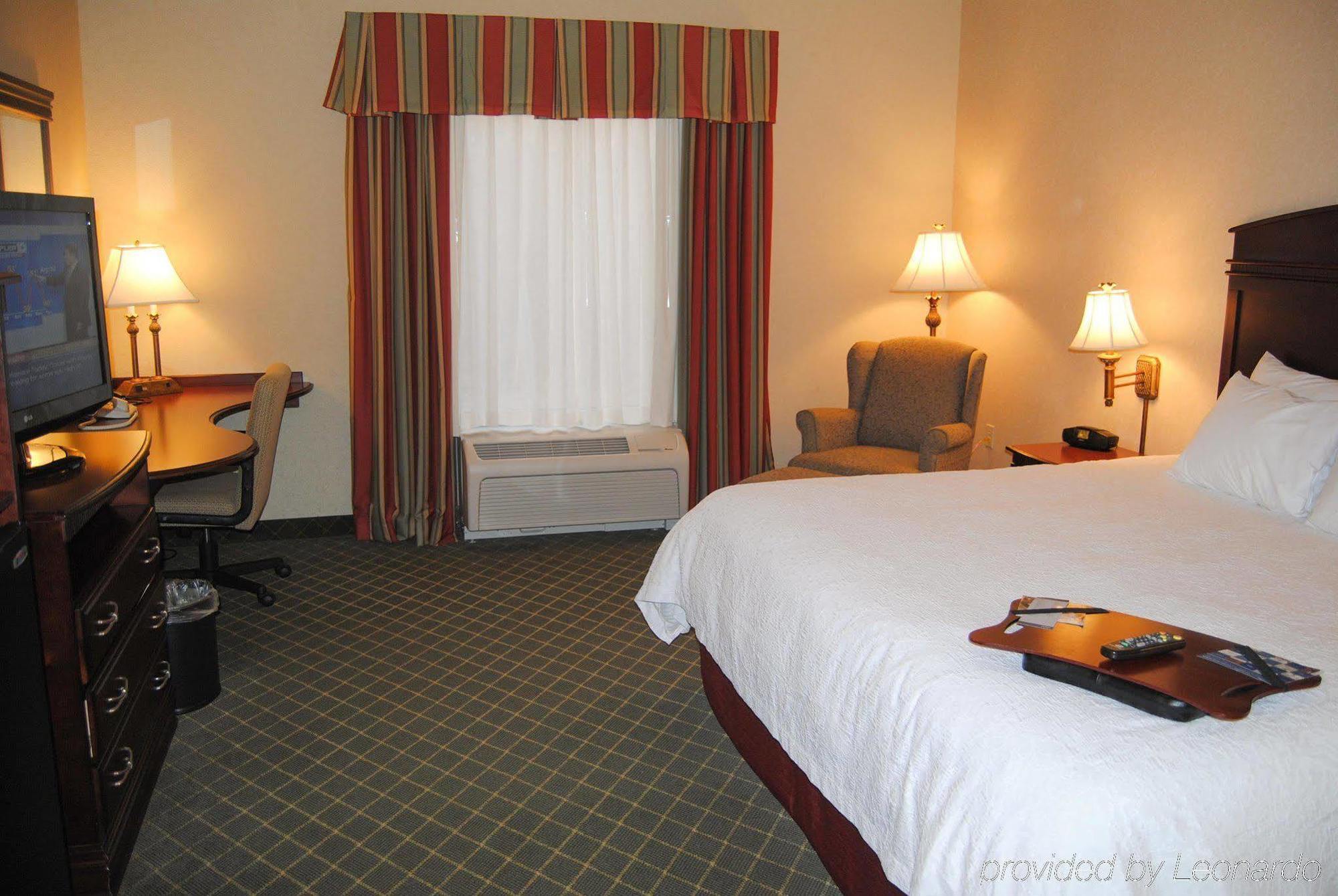 Hampton Inn Кембридж Екстер'єр фото